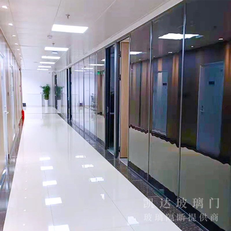 濟(jì)南玻璃門(mén)各種玻璃都怎么安裝？