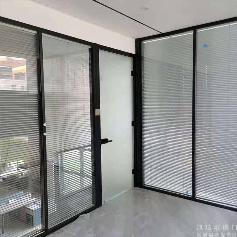 將玻璃隔斷用于衛(wèi)生間合適嗎？